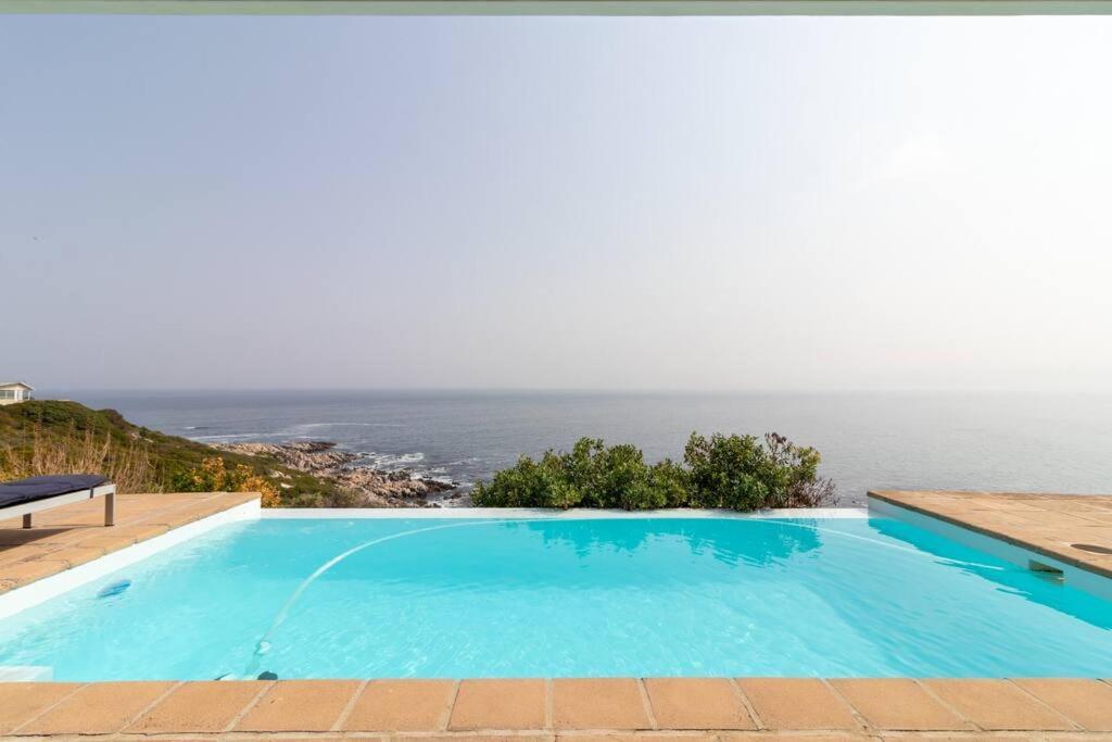 La Petite Baleine Oceanfront Luxury Villa دو كيلدرز المظهر الخارجي الصورة