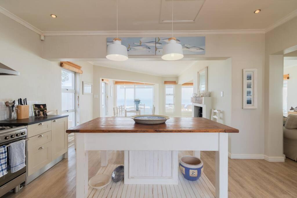 La Petite Baleine Oceanfront Luxury Villa دو كيلدرز المظهر الخارجي الصورة