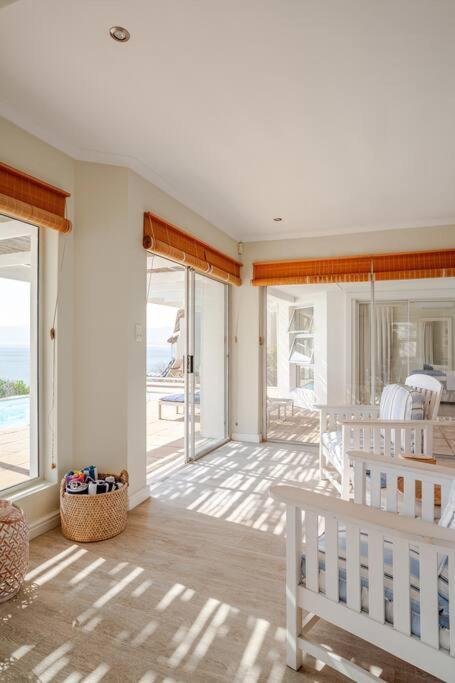 La Petite Baleine Oceanfront Luxury Villa دو كيلدرز المظهر الخارجي الصورة